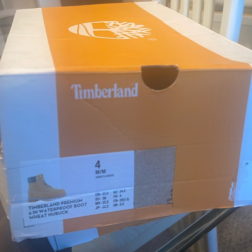 Timberland boots boys size 4